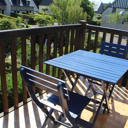 Cabourg, Appartement T2 Acces Direct Mer Exterior foto
