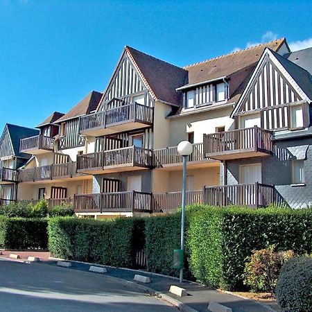 Cabourg, Appartement T2 Acces Direct Mer Exterior foto